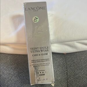 Lancôme Teint Idole Ultra Wear Foundation
